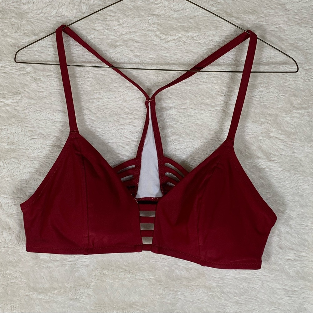 NWOT Cupshe Bikini Top Size L